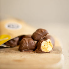 Load image into Gallery viewer, The Groombridge – English Sparkling