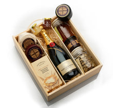 Load image into Gallery viewer, Christmas Platinum Hamper