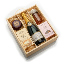 Load image into Gallery viewer, Christmas Prestige Hamper